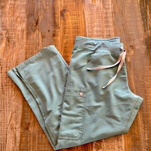 FIGS Technical Collection Scrub Bottom in Mint Green